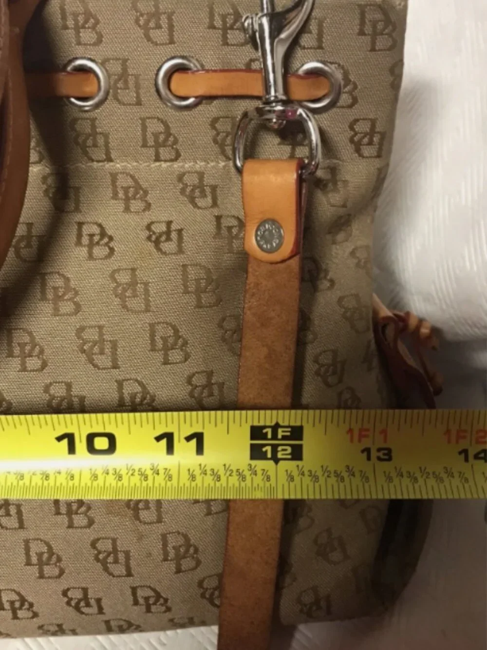 VINTAGE DOONEY AND BOURKE SIGNATURE TASSEL CANVAS LEATHER SHOULDER BAG